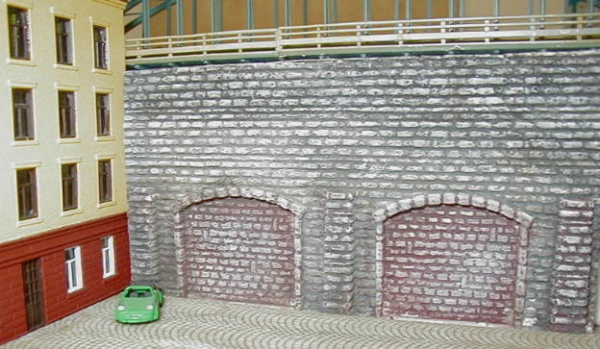 (AR01) Silikonform für städtische Arkaden, Spur N, Hochtrassen, Stützbauten – Bild 2
