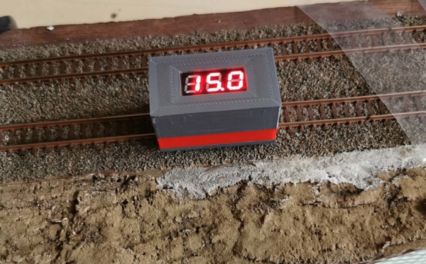 (z02) Spannungsprüfer für Digitalbahnen Spur Z - H0, 2- und 3-Leiter – Bild 2